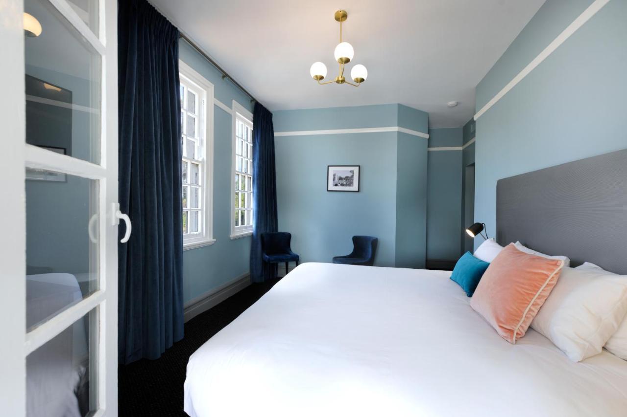 The Stirling Arms Hotel Perth Eksteriør billede